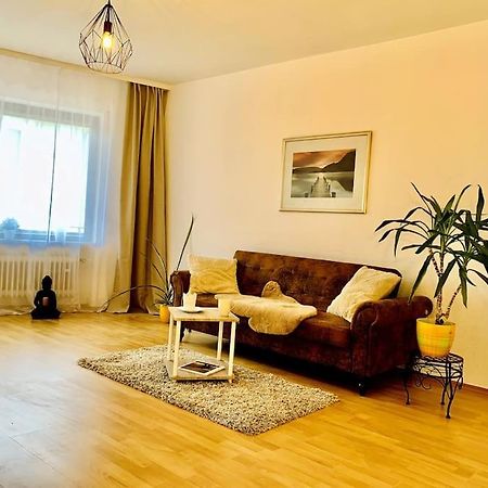 Schone, Gut Ausgestattete Wohnung Fur 1 Bis 4 Personen - Zentral Gelegen Бад-Эмс Экстерьер фото