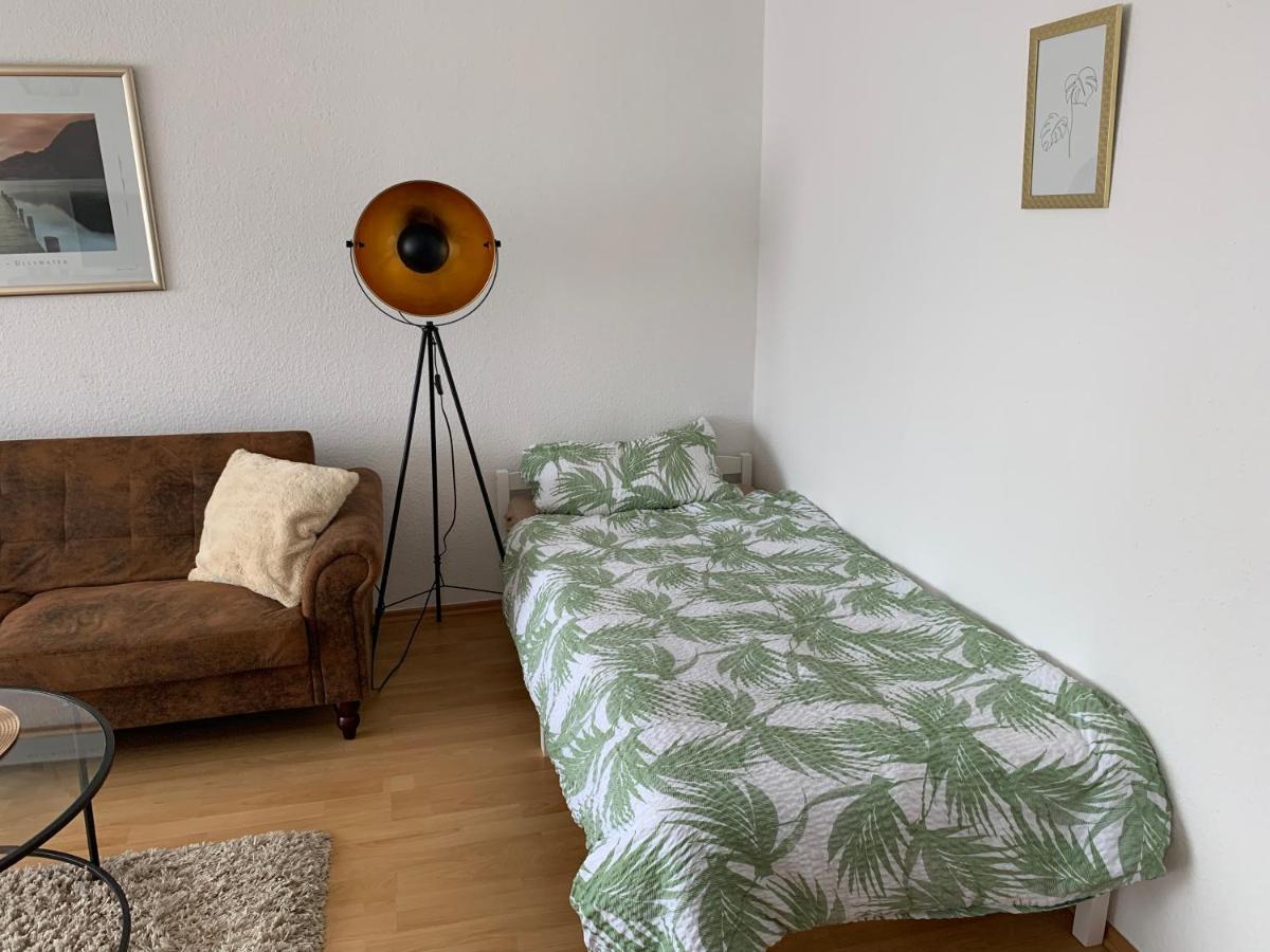 Schone, Gut Ausgestattete Wohnung Fur 1 Bis 4 Personen - Zentral Gelegen Бад-Эмс Экстерьер фото