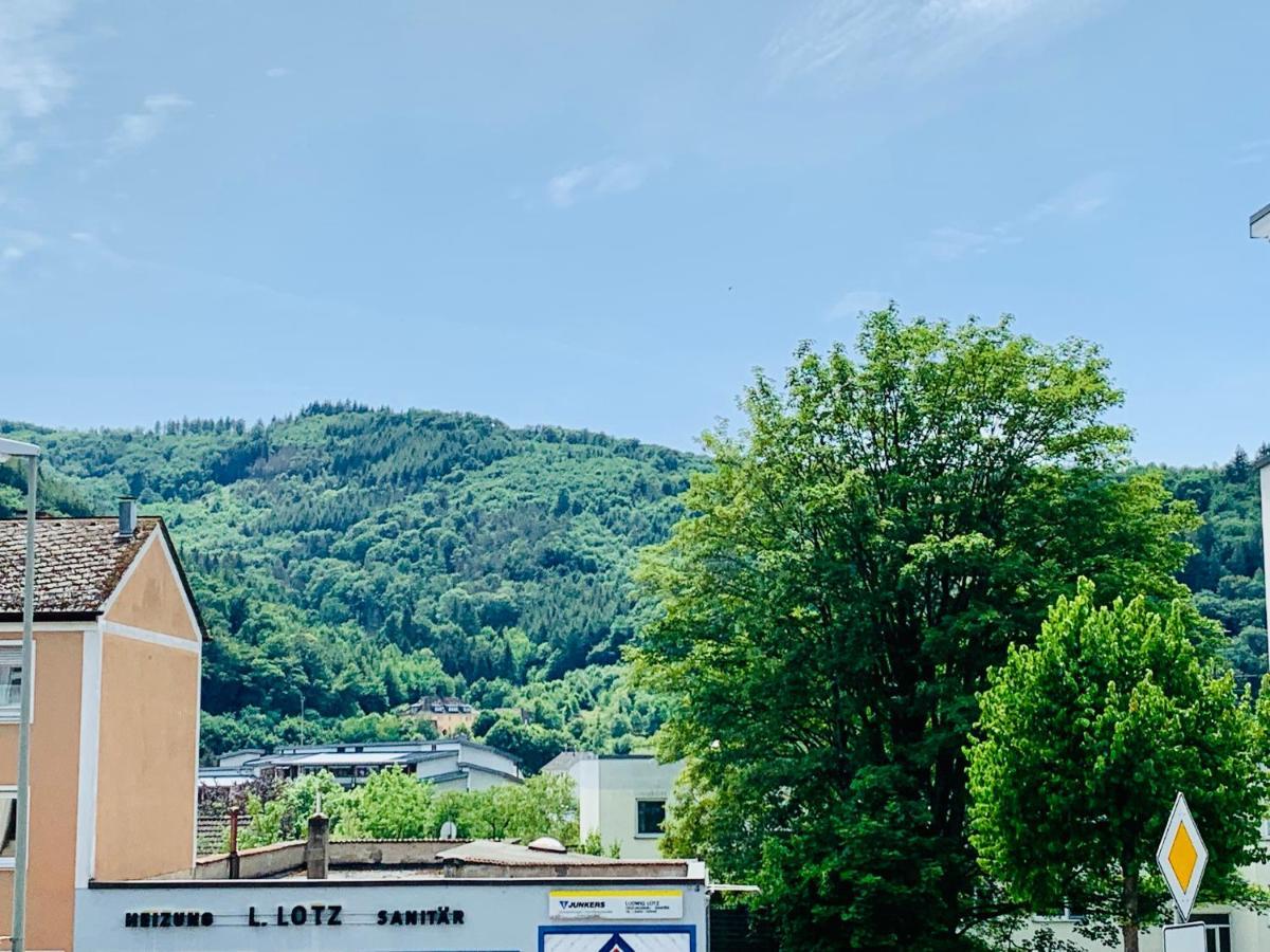 Schone, Gut Ausgestattete Wohnung Fur 1 Bis 4 Personen - Zentral Gelegen Бад-Эмс Экстерьер фото